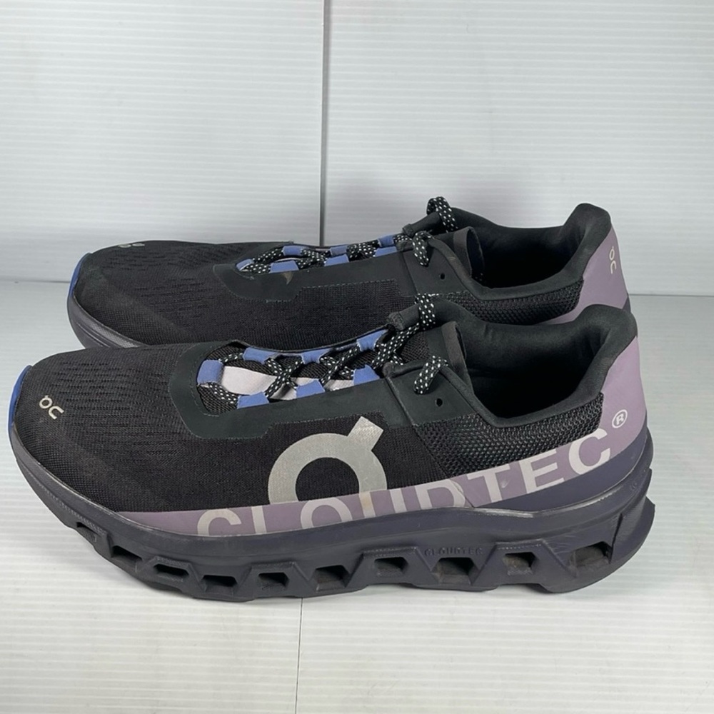 pre loved On Cloud Cloudmonster